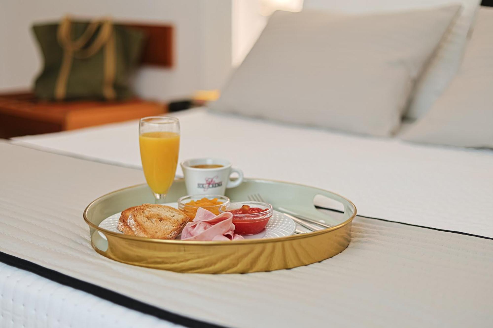 Hotel Olas De Almunecar Bagian luar foto